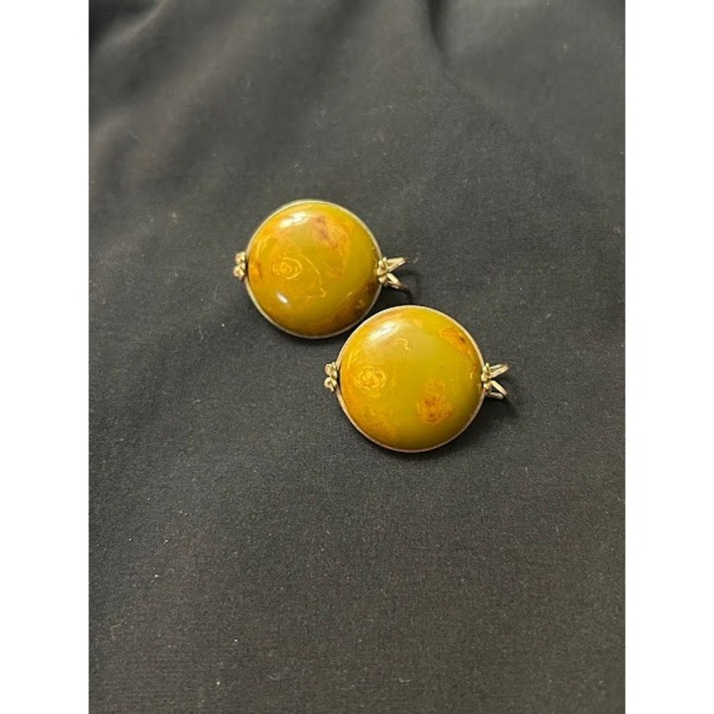 Vintage Mustard Yellow Marbled Cabochon Clip On Earrings Gold Tone Retro Round